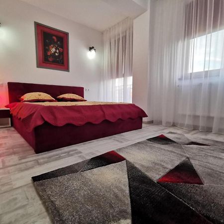 Violet Apartment-Brilliant Apartments Constanta Luaran gambar